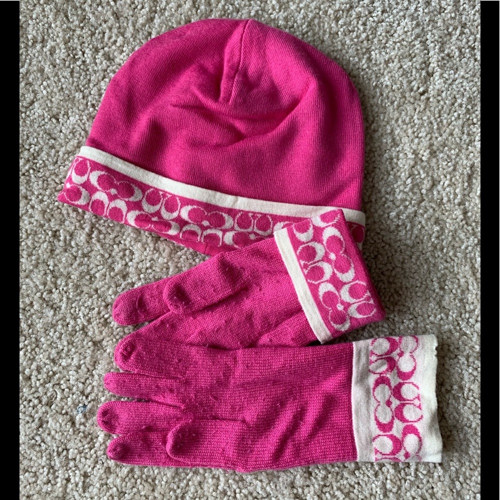 Coach pink hat and gloves set